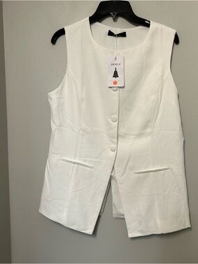 ZESICA sleeveless button-down waistcoat or blazer vest White Button Front NEW